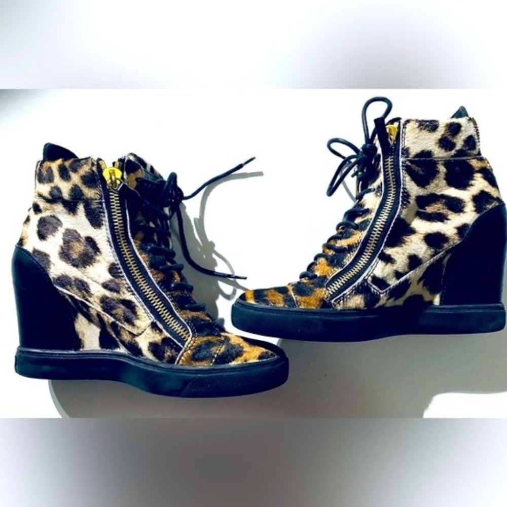 Giuseppe Zanotti Leopard Animal Print Calf Hair Wedge Sneaker Boots Sz 41